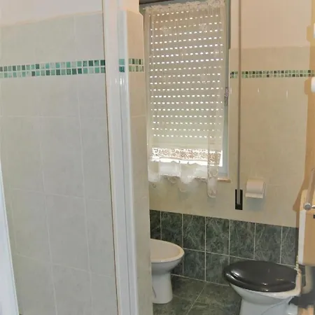 アパート Fuer 6 Personen Ca 50 Qm In Bibione, Adriakueste Italien Und Umgebung *