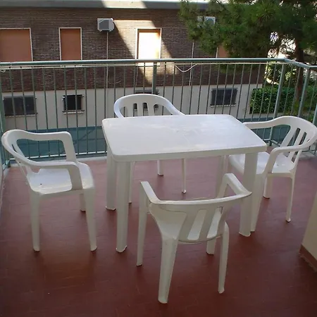 Fuer 6 Personen Ca 50 Qm In Bibione, Adriakueste Italien Und Umgebung *